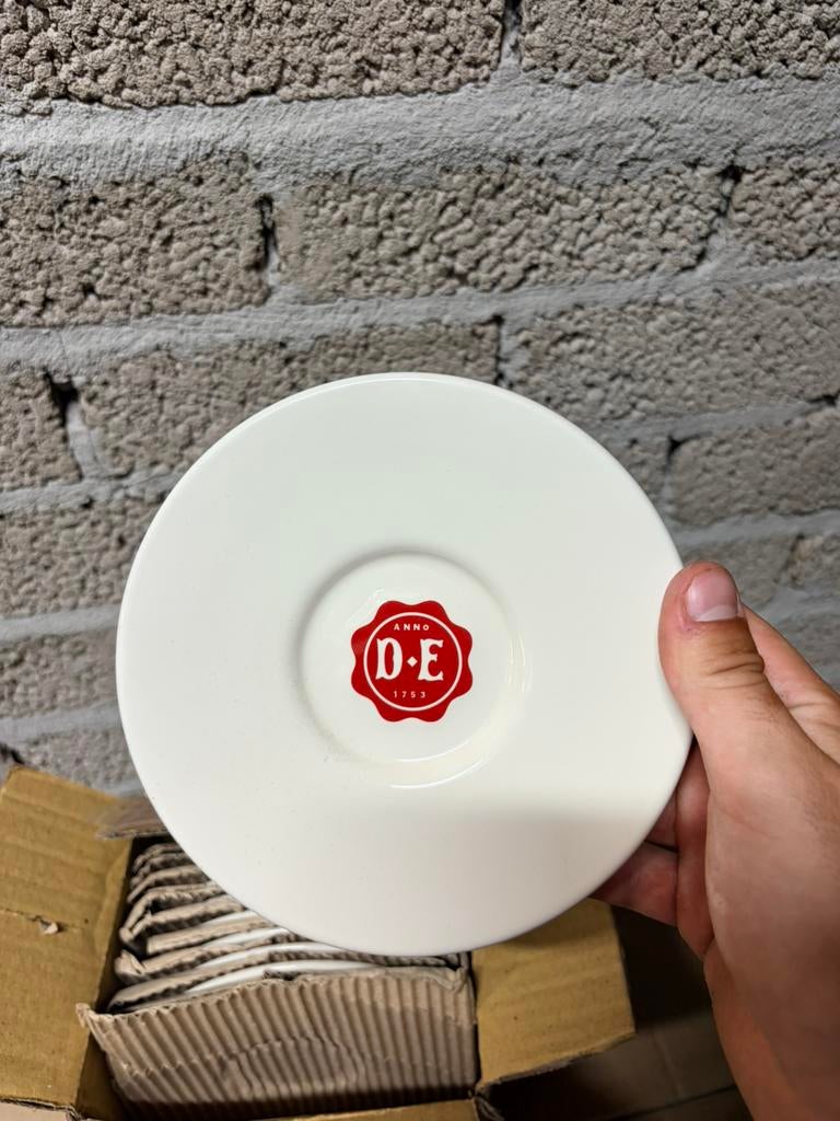 Douwe Egberts koffieschotels 12 stuks, Antiek en Kunst, Antiek | Servies compleet, Ophalen