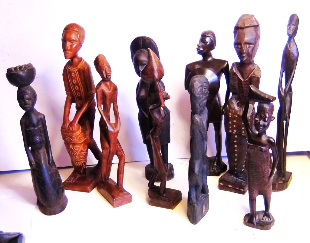 Verzameling van 9 handgesneden Afrikaanse beelden, Antiek en Kunst, Hout, Handgemaakt, Beeld, Afrika
