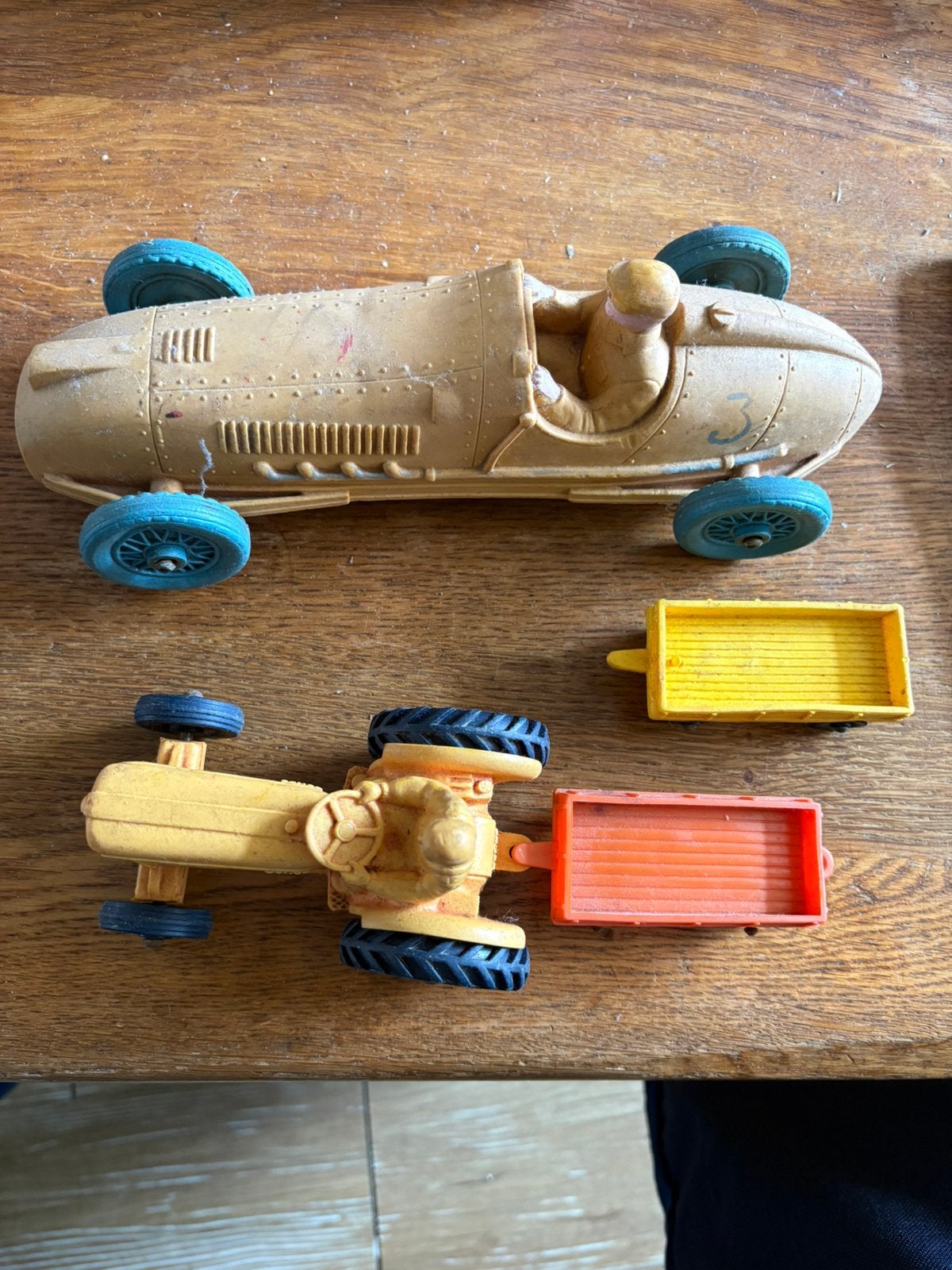 Tomte raceauto en trekker, Ophalen, Gebruikt