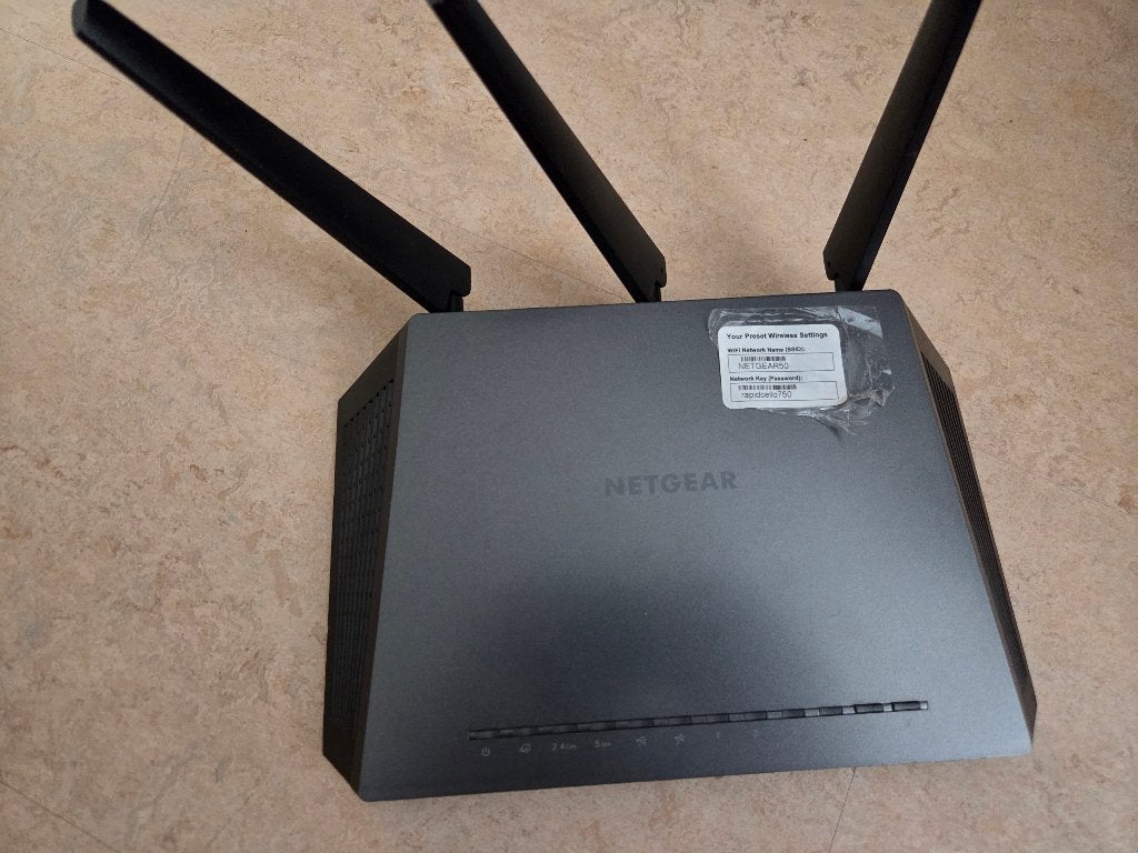 NETGEAR Nighthawk AC1900 Smart WiFi Router (R7000), Ophalen of Verzenden, Zo goed als nieuw, Router, NETGEAR