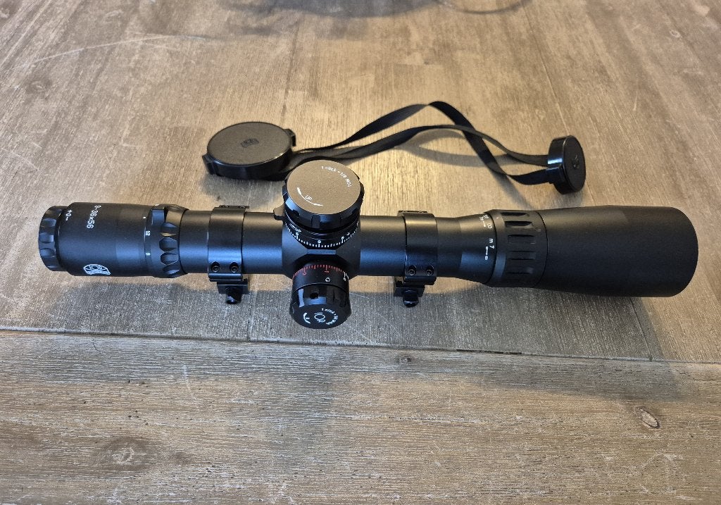 IOR Patriot 9-36X56 FFP + 40 mm Recknagel montage ringen, Sport en Fitness, Ophalen, Zo goed als nieuw