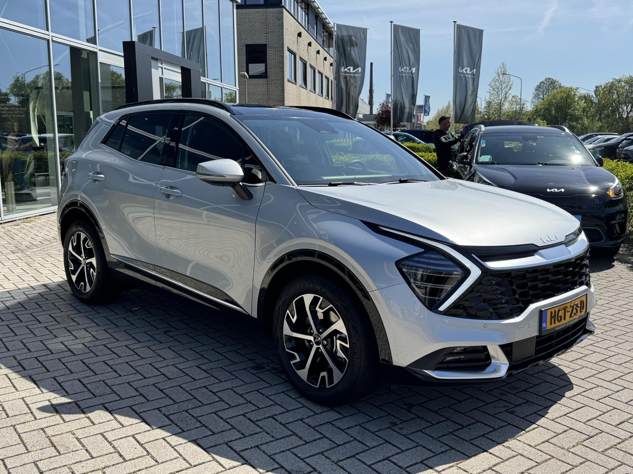 Kia Sportage 1.6 T-GDi Hybrid DynamicPlusLine DEMO VOORDEEL!, Auto's, Euro 6, 4 cilinders, 1360 kg, Leder en Stof