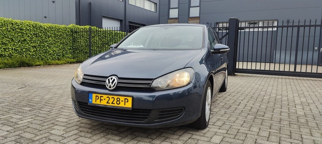 Volkswagen Golf 1.4 TSI ecc Navi Distrbutieketting vervangen, Auto's, Gebruikt, Zwart, 4 cilinders, Blauw