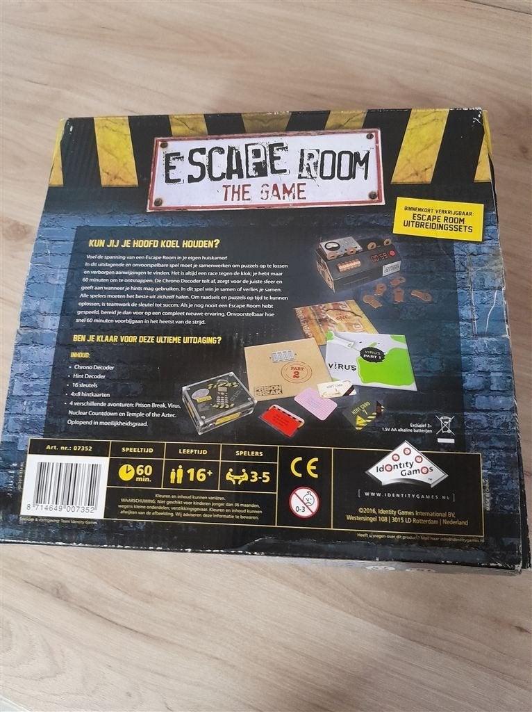 escape room the game - s4834, Hobby en Vrije tijd, Gezelschapsspellen | Bordspellen, Verzenden, Zo goed als nieuw