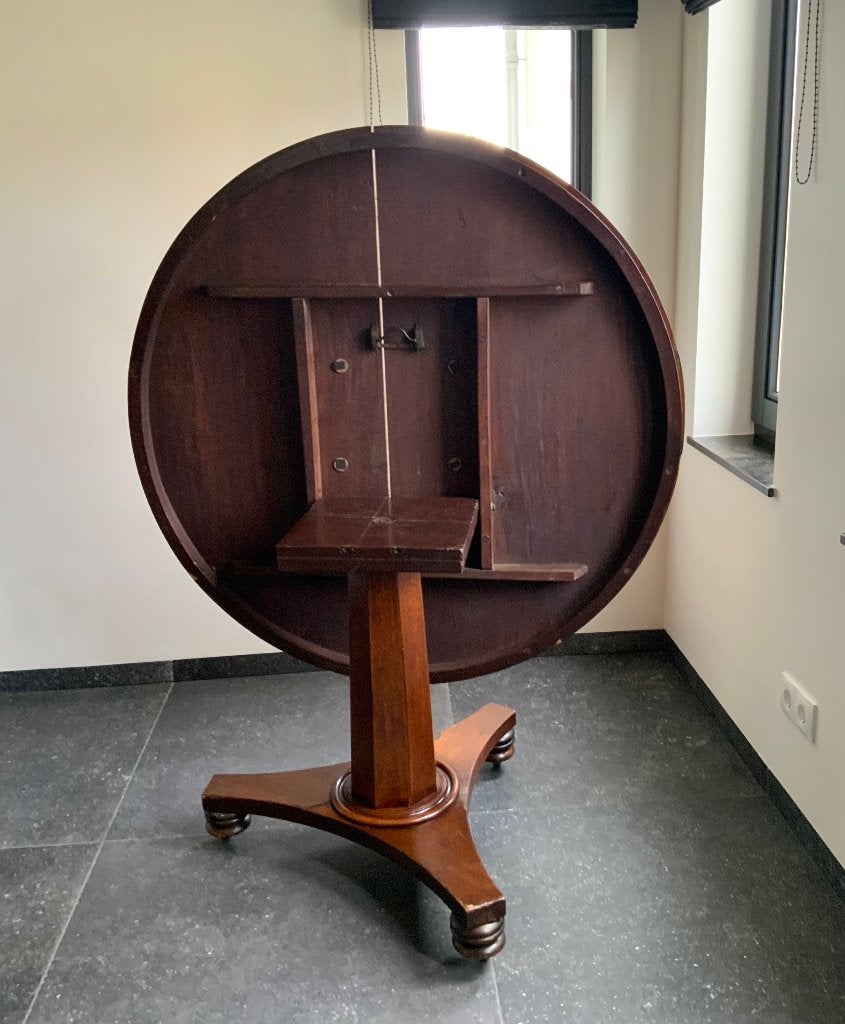 Antieke Decoratie tafel, Ophalen