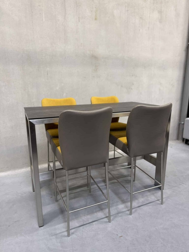 4 Nieuw Bert Plantagie Mambo Barstoelen geel grijs stoel, 60 tot 90 cm, Nieuw, Leer, Ophalen of Verzenden