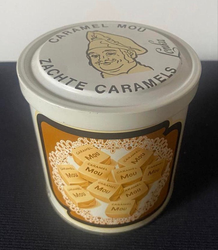 Rond blik van Lonka Caramel Mou / zachte caramels., Verzamelen, Blikken, Ophalen of Verzenden, Zo goed als nieuw, Overige, Overige merken