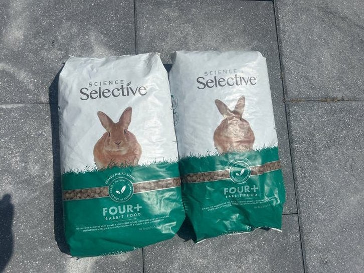 2 zakken Science Selective Four+ konijnen voer, Dieren en Toebehoren, Ophalen of Verzenden, Knaagdier of Konijn