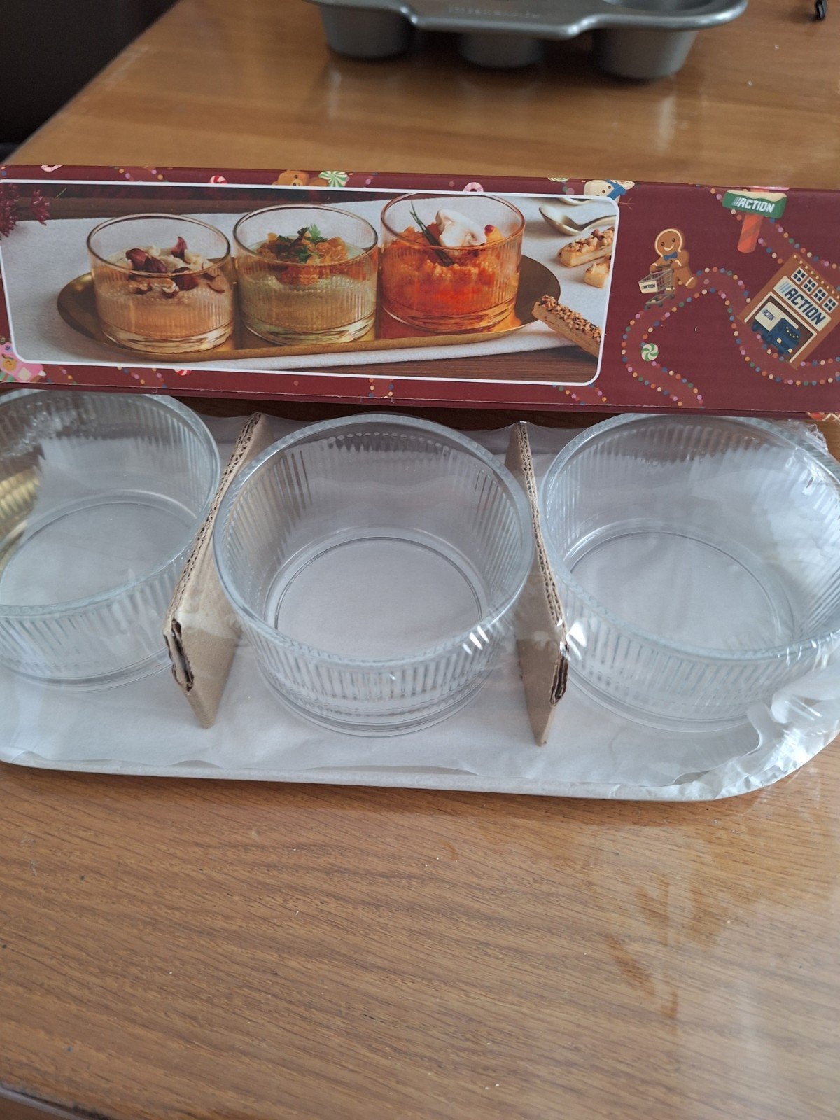 nieuw setje met glazen schaaltjes, Ophalen of Verzenden, Nieuw