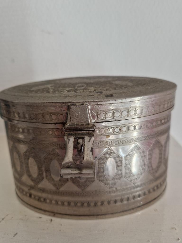 OUD THEEBLIK, Ophalen of Verzenden