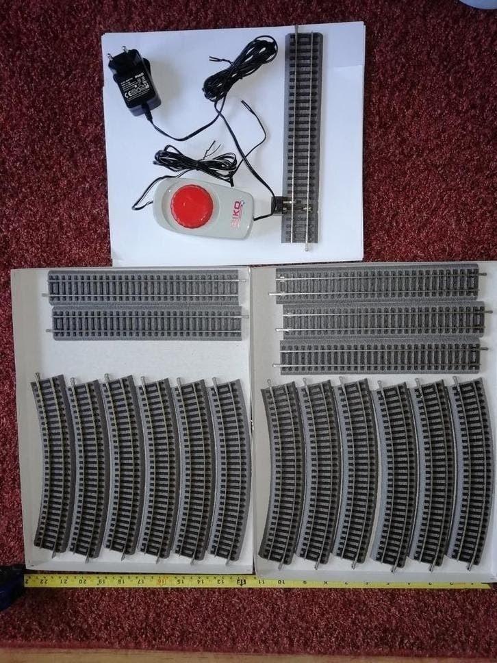 Pakket met nieuwe rails, nieuwe rijregelaar+ adapter Piko, Ophalen, Gelijkstroom, Nieuw, Piko