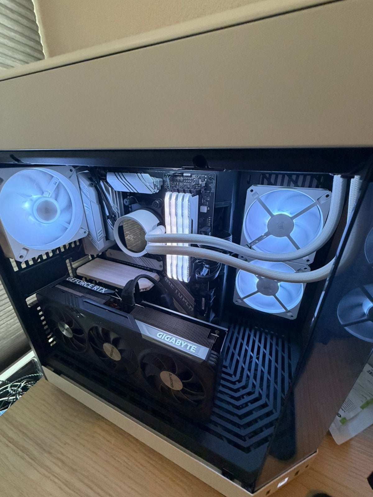 High-End Gaming PC | RTX 4070 | Ryzen 7 5800X3D | 32GB RAM, Computers en Software, 32 GB, Ophalen of Verzenden, Zo goed als nieuw