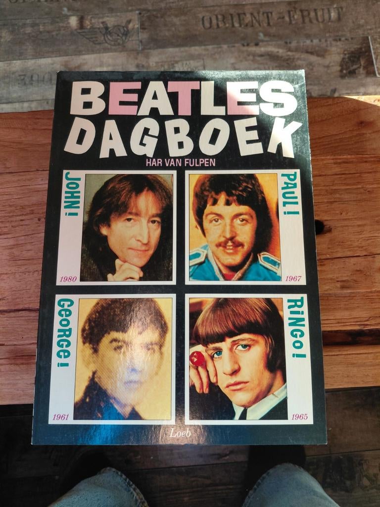 Beatles Dagboek - Boek in zeer goede staat!, Boeken, Muziek, Ophalen of Verzenden