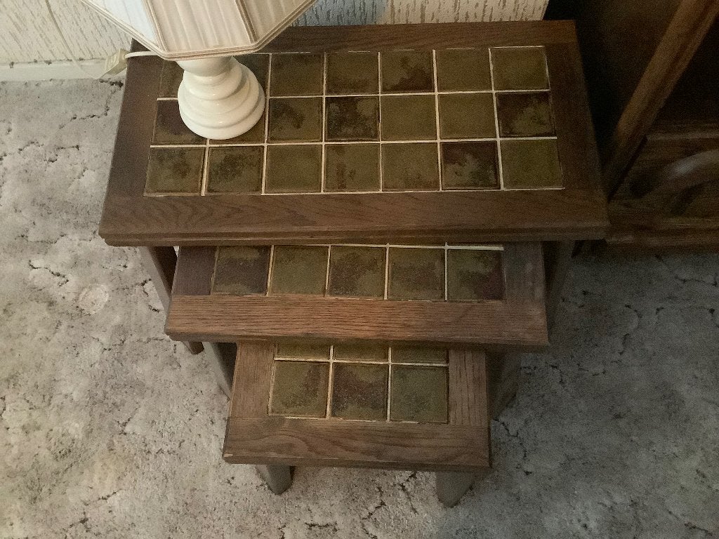 Bijzettafeltjes driedelig., Minder dan 55 cm, Gebruikt, Rechthoekig, Hout