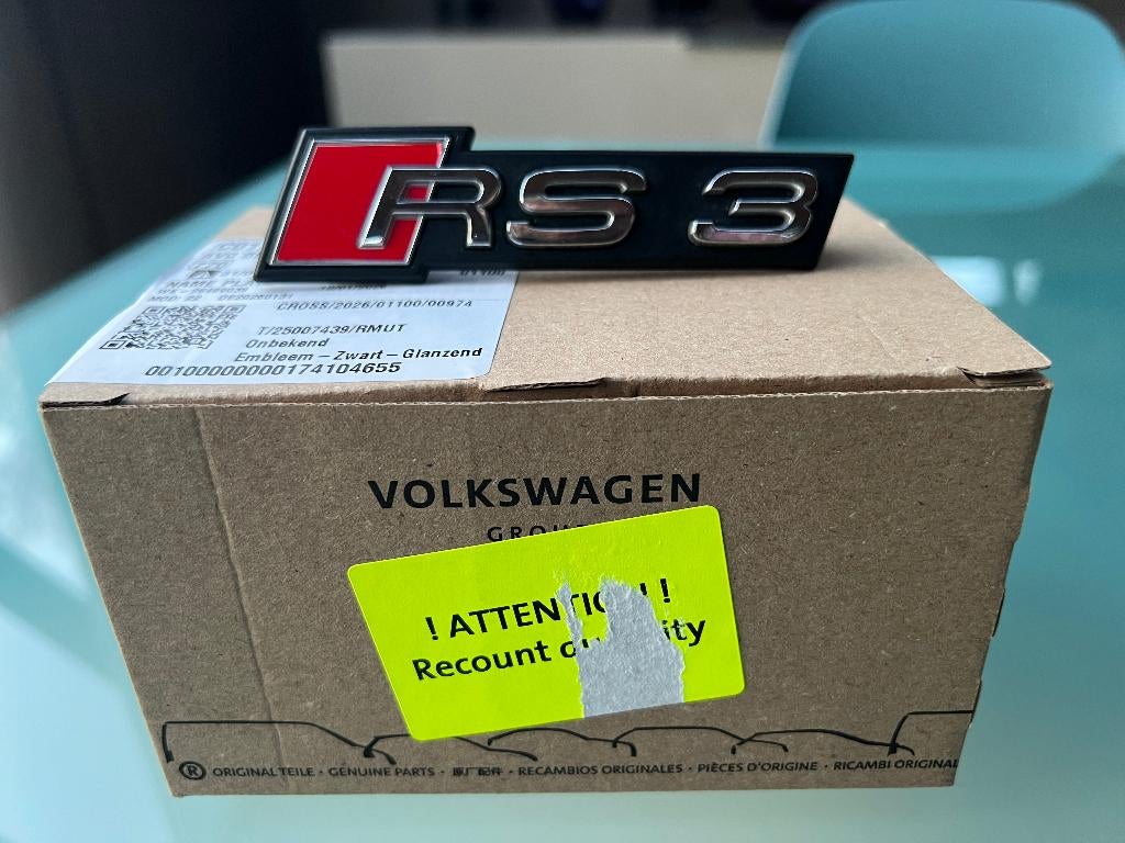 Audi RS3 logo chrome voor/achter, Ophalen of Verzenden