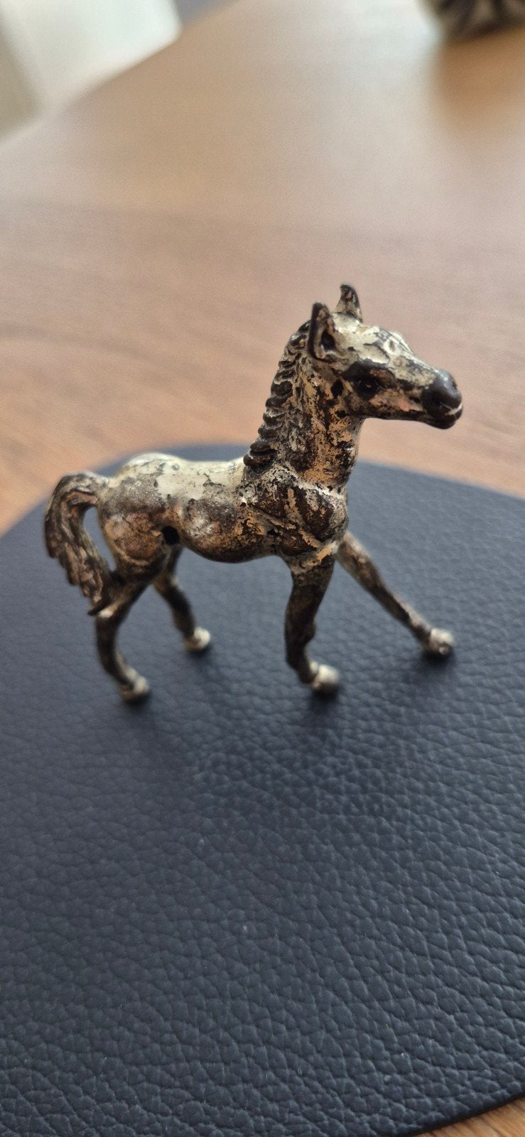 Antiek bronzen paardje - Decoratief beeldje, Ophalen of Verzenden
