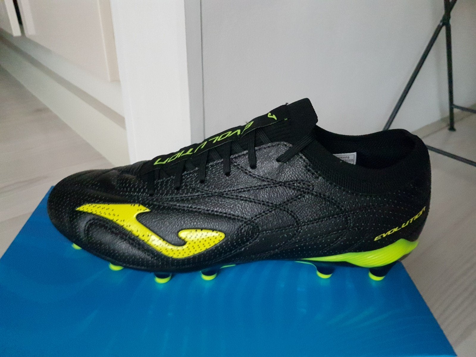 Joma FG voetbalschoenen in size 43.5/44.5, Sport en Fitness, Voetbal, Maat XS of kleiner, Ophalen of Verzenden, Nieuw, Schoenen