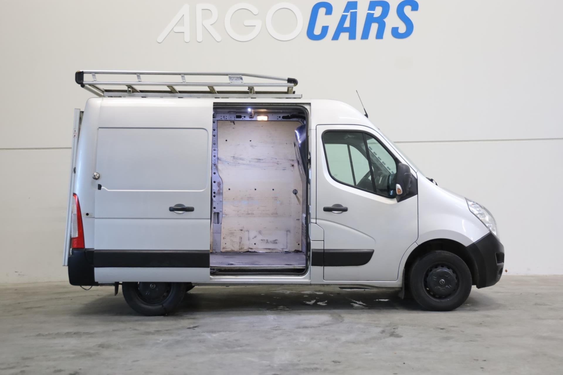 Opel Movano 2.3 CDTI CAMERA IMPERiAAL SCHADE ACHTERDEUREN AI, Dealer onderhouden, Stof, Gebruikt, 4 cilinders