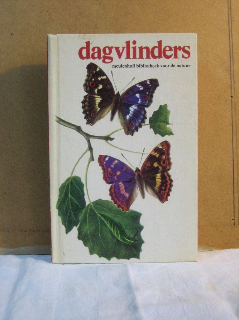 Dagvlinders, Ophalen of Verzenden, Zo goed als nieuw, J.Moucha, Natuurwetenschap