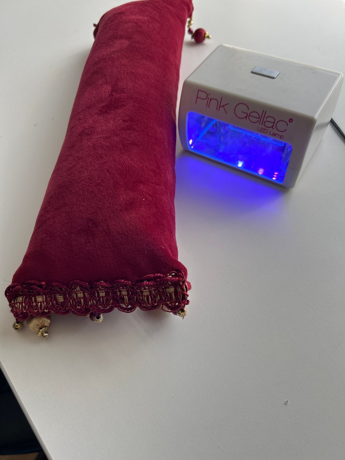 Pink Gellac LED Lamp met manicure kussen, Wit, Ophalen of Verzenden, Zo goed als nieuw, Handen en Nagels