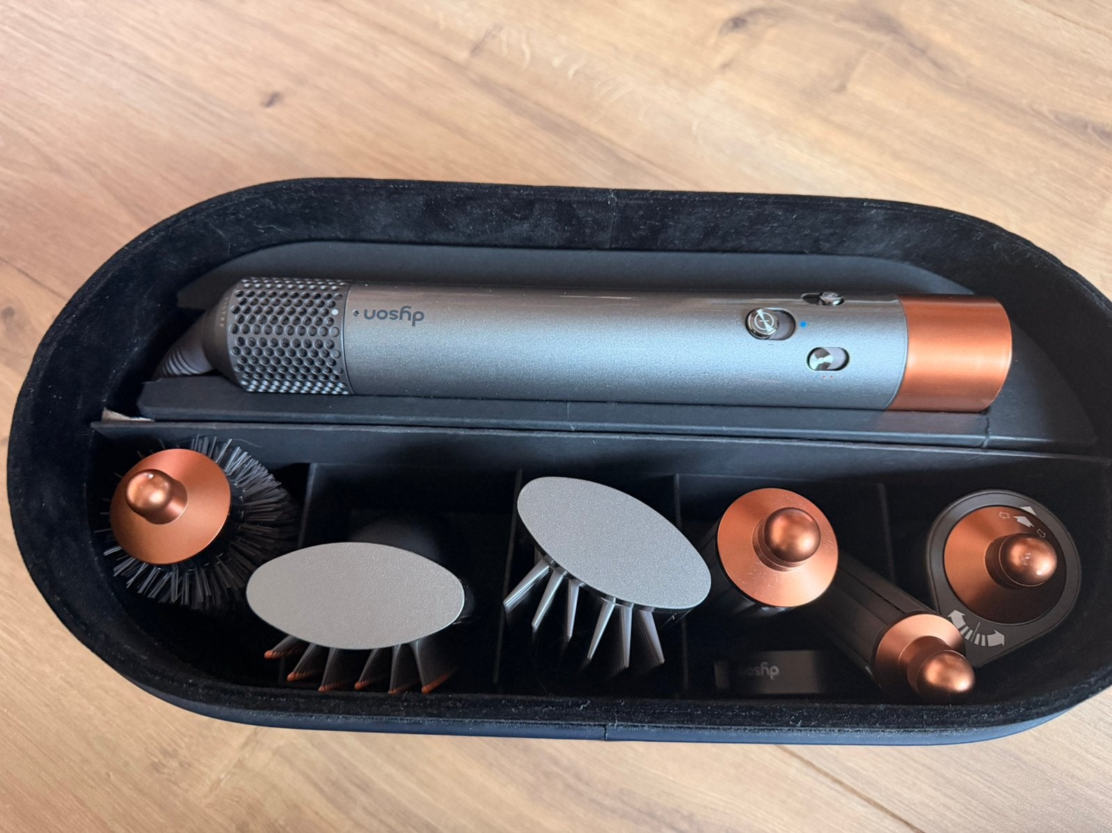 Dyson airwrap 2e gen, Ophalen, Zo goed als nieuw, Föhn of Haardroger