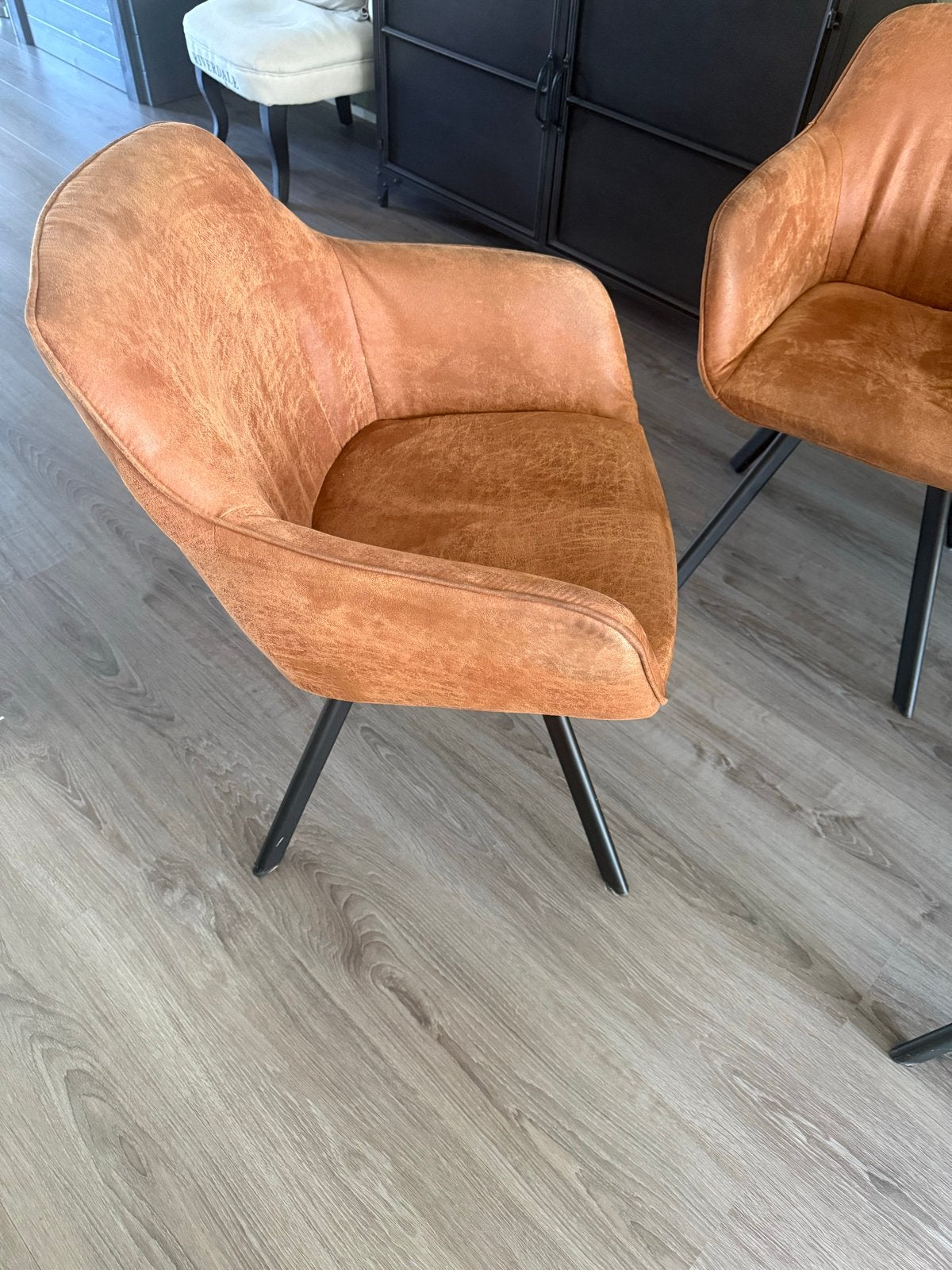 4 microleder eetkamerstoelen met zwarte metalen poten, Ophalen, Overige kleuren, Zo goed als nieuw, Vier