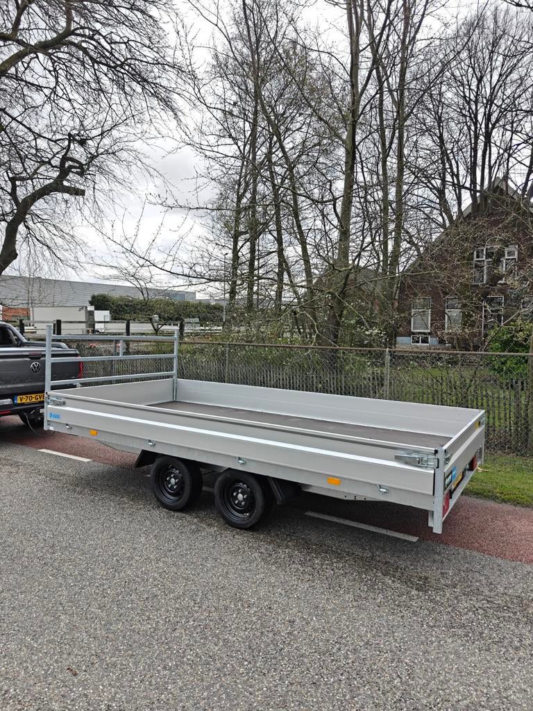 Demo Hapert plateau aanhanger 400/200 BJ 2026, Auto diversen, Aanhangers en Bagagewagens, Ophalen of Verzenden, Zo goed als nieuw