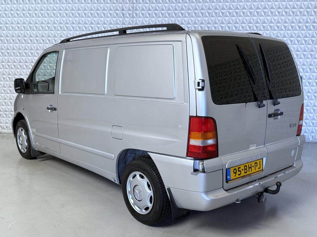 Mercedes-Benz Vito 108 CDI Amigo AIRCO / 151.000km (2003), Auto's, Voorwielaandrijving, Metallic lak, 4 cilinders, 82 pk