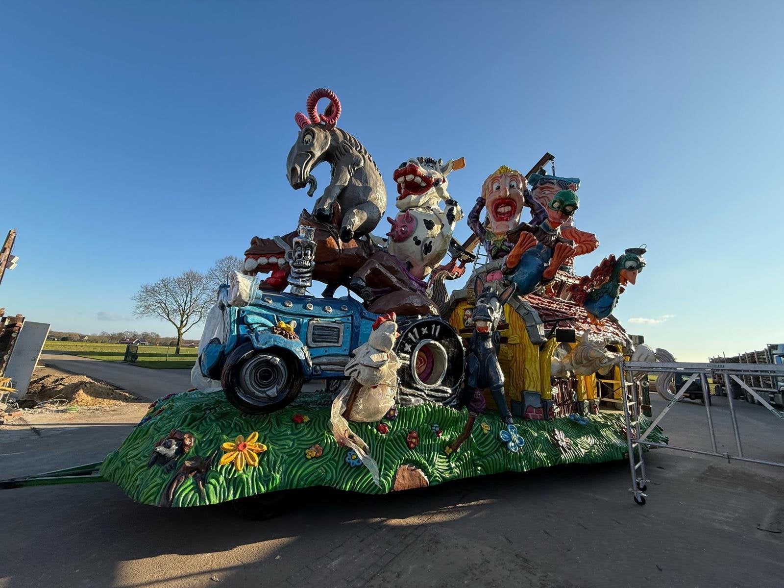 Mooie Carnavalswagen / Prinsenwagen sta plekken, Ophalen, Overige