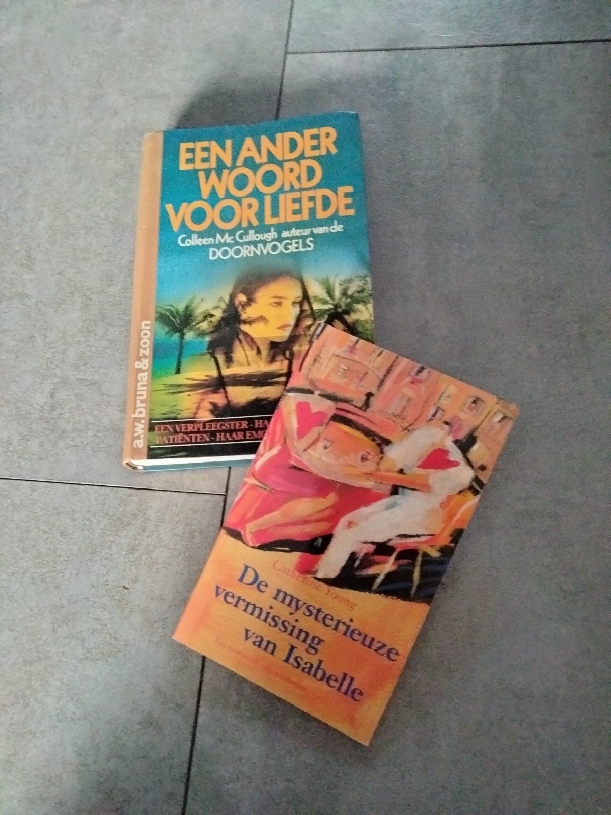 Boeken Een Ander Woord Voor Liefde & De Mysterieuze Vermissi, Boeken, Ophalen of Verzenden, Gelezen, Colleen McCullough, Catherine Young