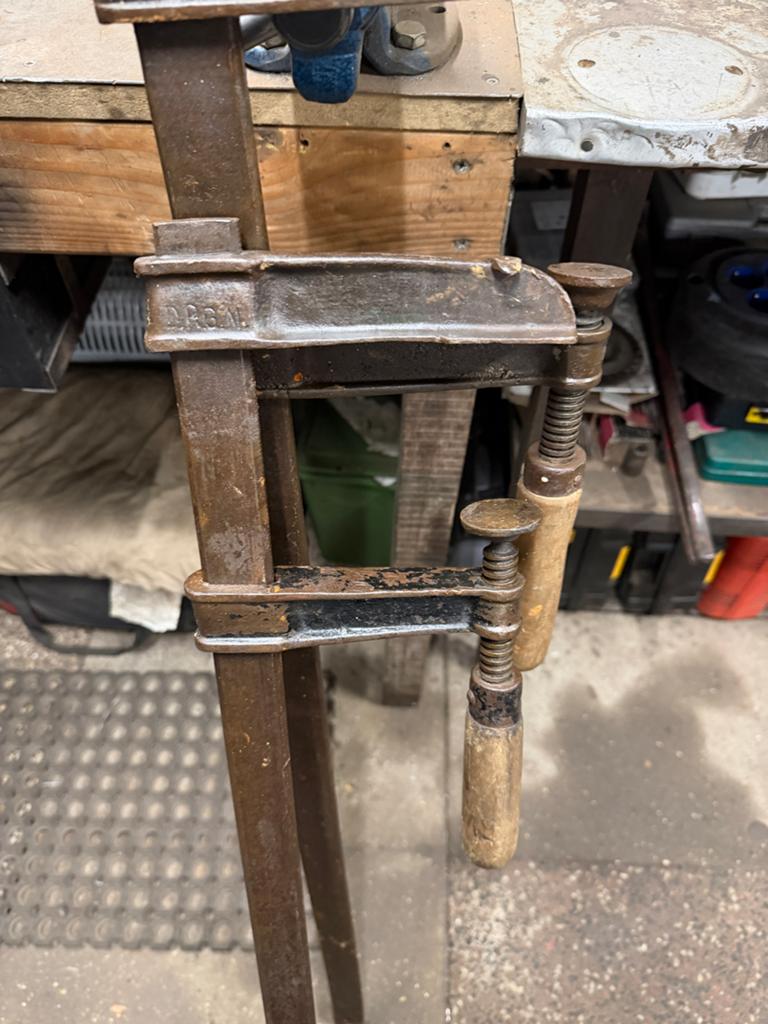 Vintage Holland's lijmklem / balkklem, Doe-het-zelf en Verbouw, Gereedschap | Handgereedschap, Ophalen of Verzenden, Gebruikt
