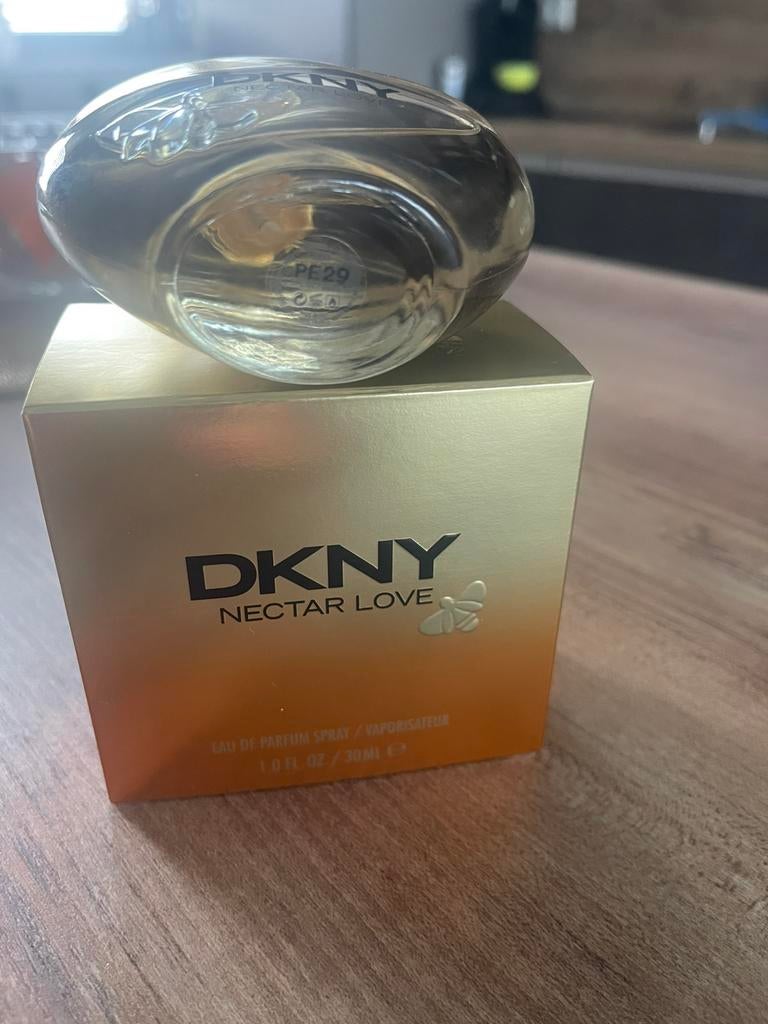 DKNY *Nectar Love* 30 ml eau de parfum, Ophalen of Verzenden, Nieuw