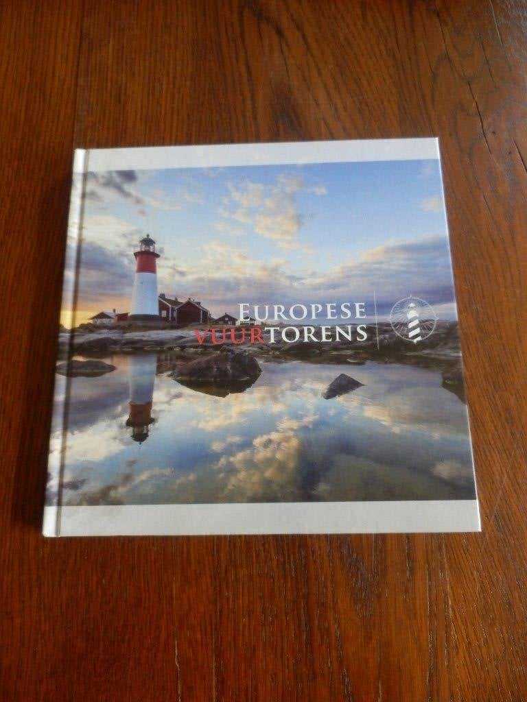 Europese Vuurtorens. Boek 2013., Ophalen of Verzenden, Zo goed als nieuw, Architectuur algemeen