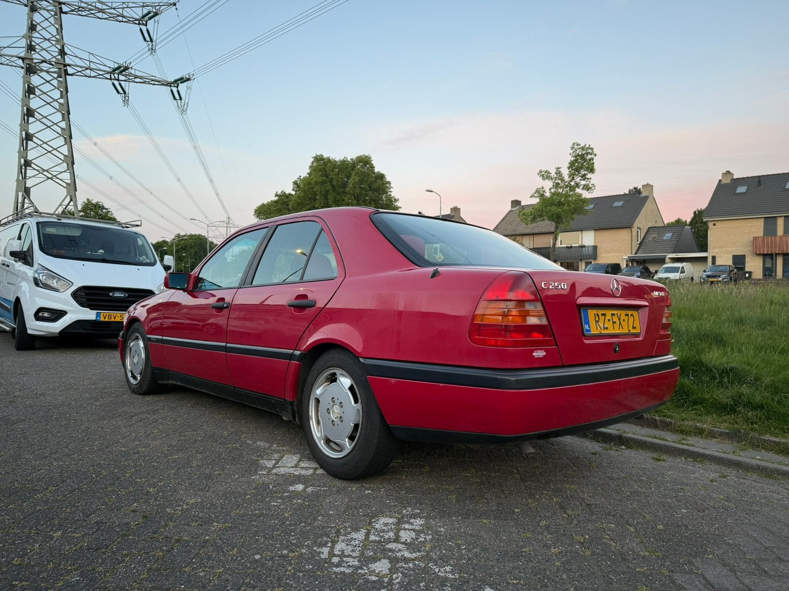 Mercedes-Benz C-Klasse 2.5 D C250 Oxykat 1994 Rood, foto 4