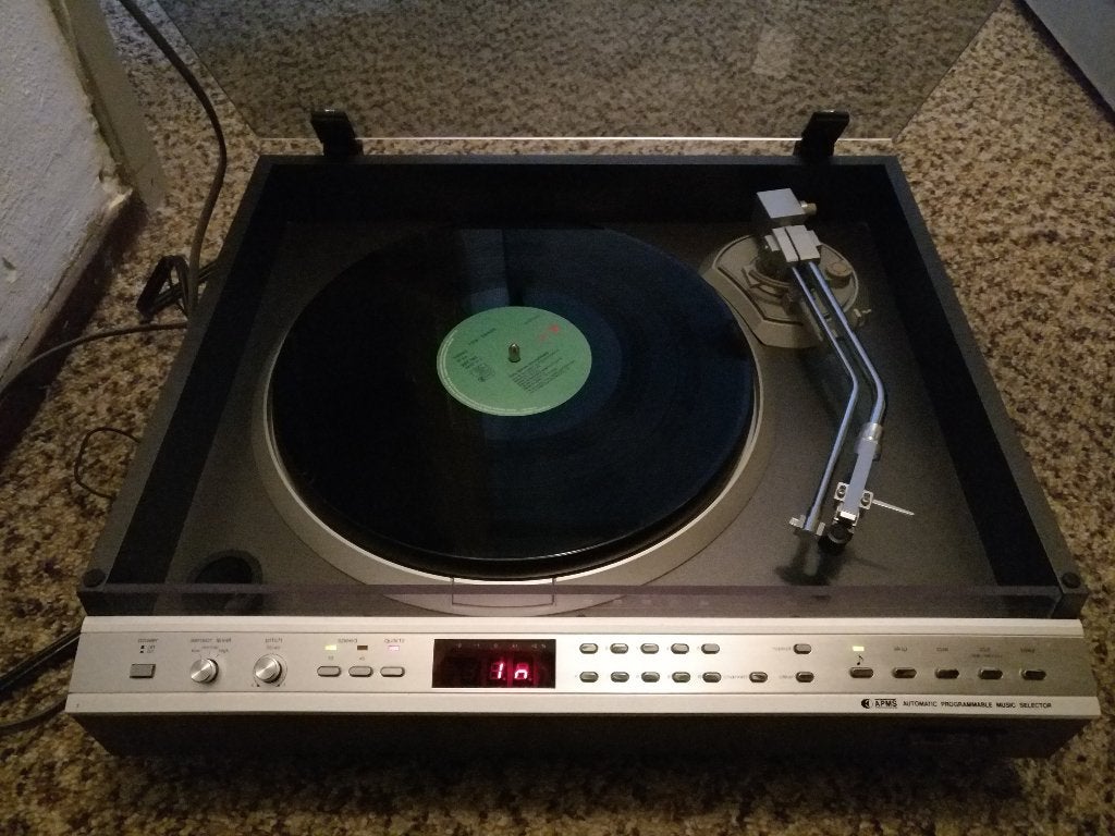 Gezocht: Sharp Optonica RP-9100 platenspeler RP-7100 9100, Ophalen of Verzenden, Overige merken
