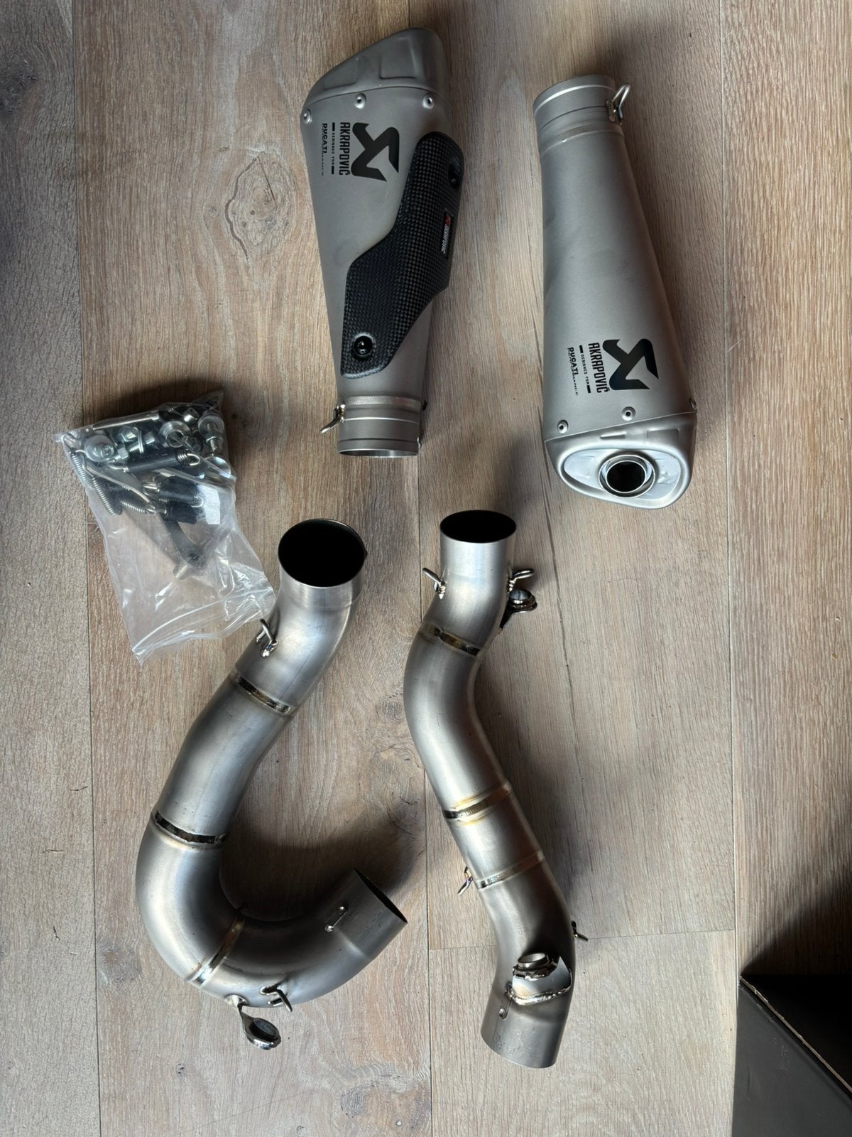 Ducati panigale streetfighter v4 v4s uitlaat akrapovic, Motoren, Tuning en Styling, Ophalen of Verzenden