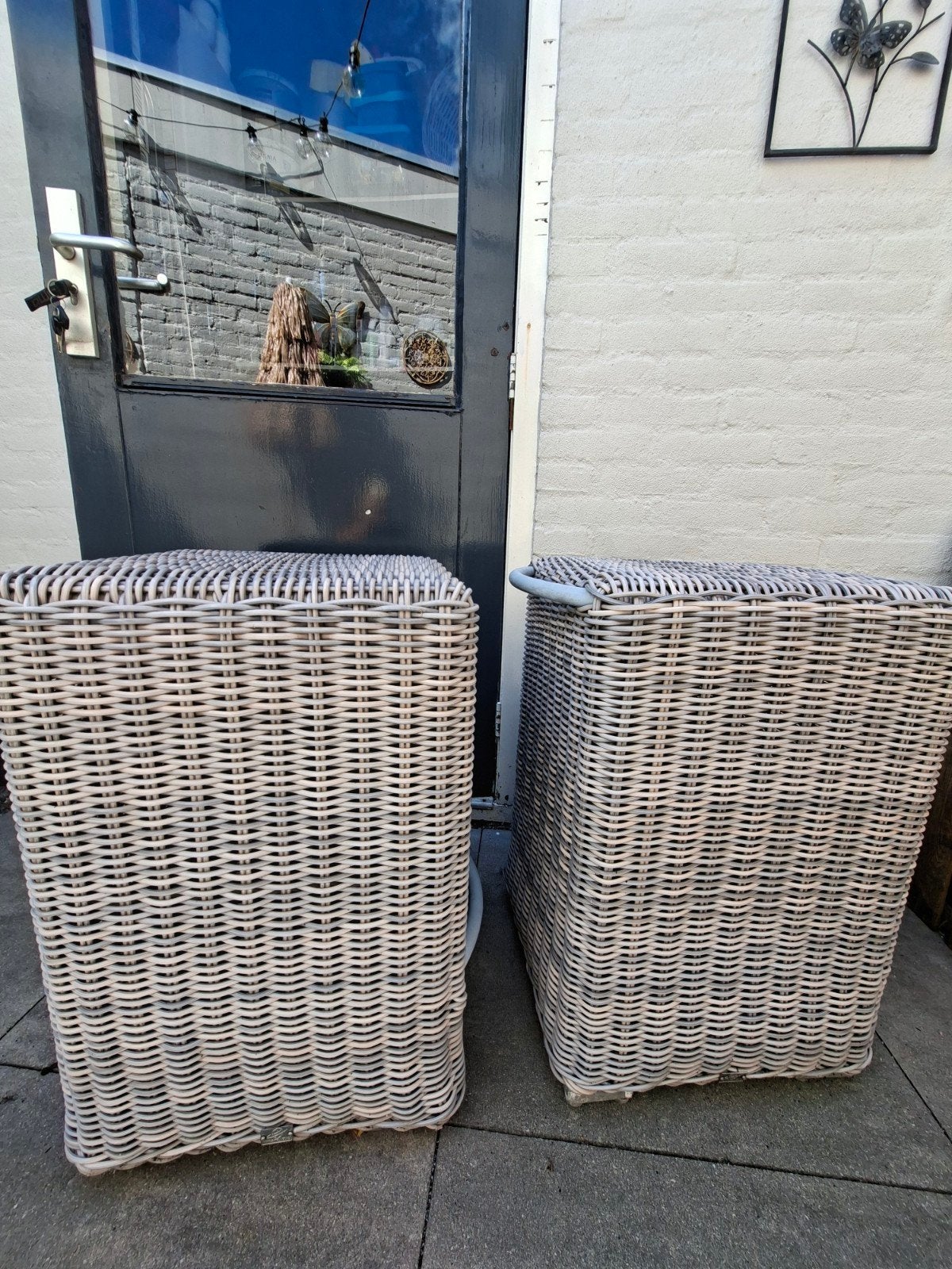 2x WickerBijzettafels / krukken voor Buiten, Ophalen, Gebruikt