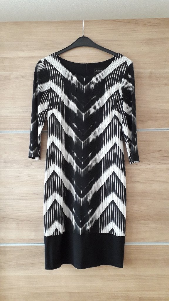 Damesjurk Frank Lyman maat 38, Kleding | Dames, Maat 38/40 (M), Overige kleuren, Ophalen of Verzenden, Zo goed als nieuw