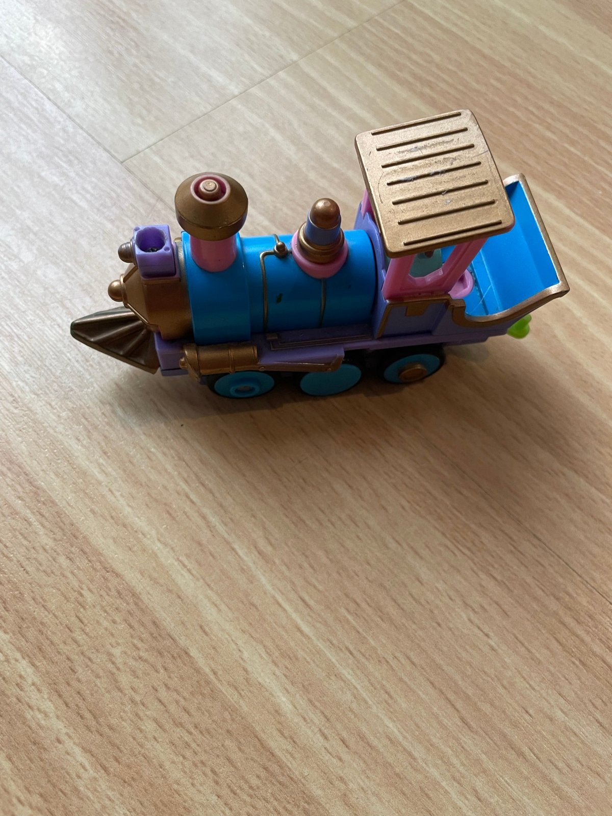 Polly pocket disney trein mooi magic kingdom rijd niet, Ophalen of Verzenden, Zo goed als nieuw