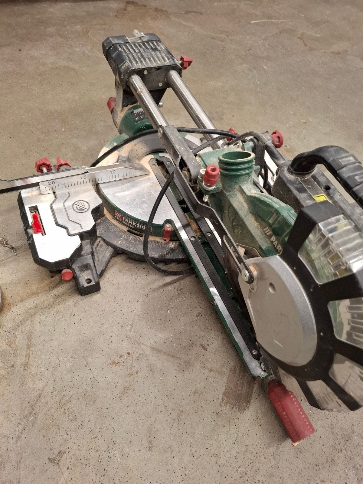 Parkside Afkortzaag - Krachtig en Betrouwbaar, Doe-het-zelf en Verbouw, Ophalen, Gebruikt, 70 mm of meer, Parkside