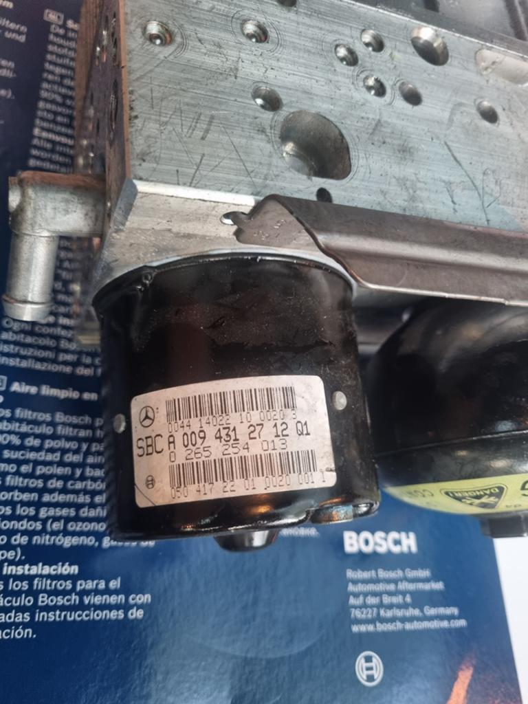 ABS pomp Mercedes-Benz E klasse w211, Auto-onderdelen, Remmen en Aandrijving, Mercedes-Benz, Gebruikt, Ophalen of Verzenden