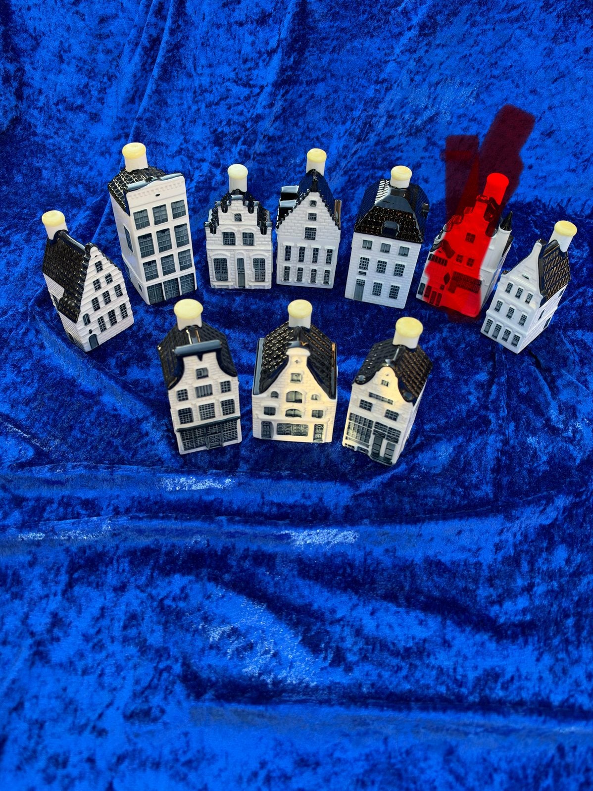9 KLM huisjes samen voor €200,- incl nr 47!!!, Verzamelen, Ophalen of Verzenden, 61 t/m 80, Gevuld