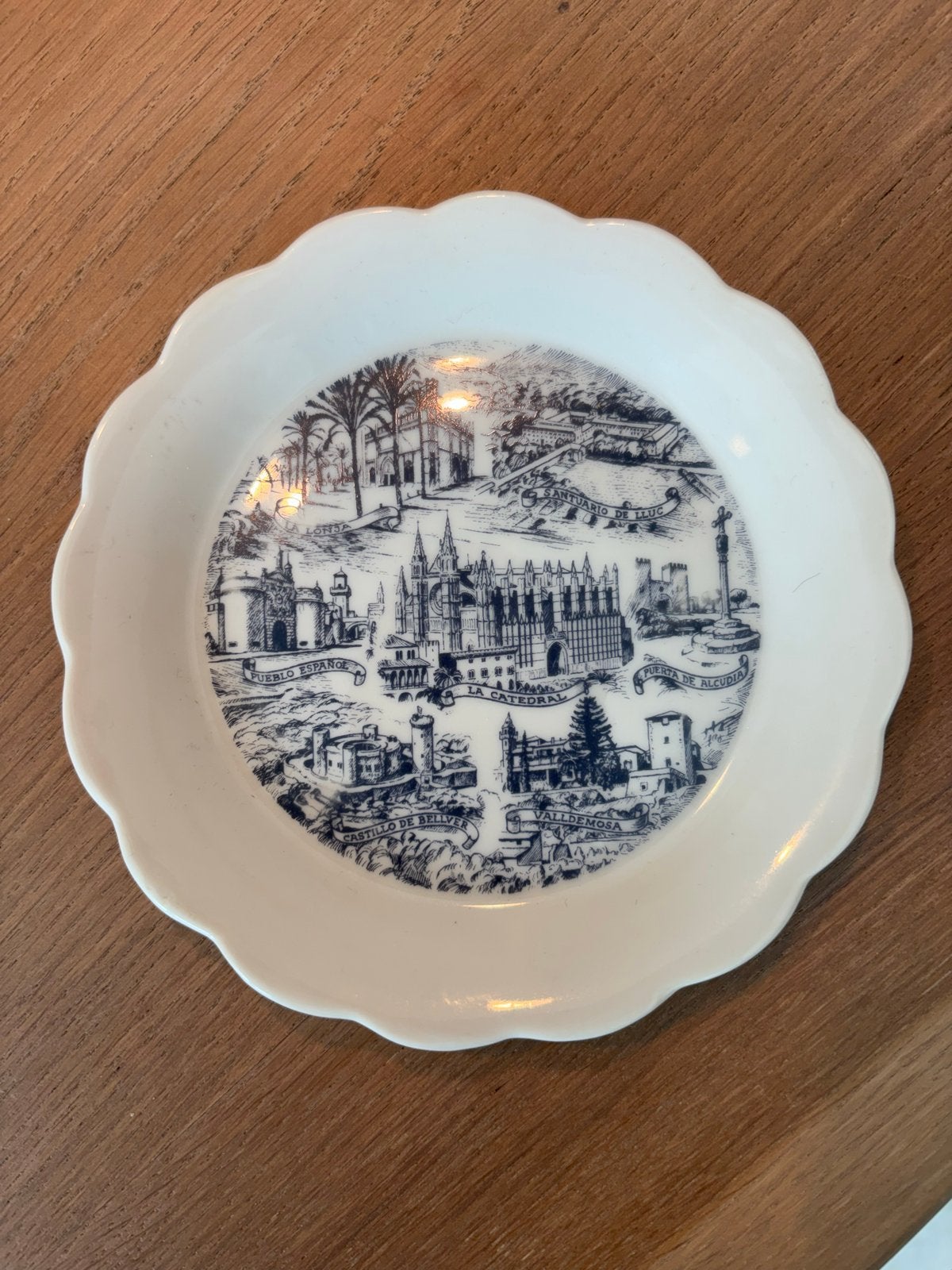 Porseleinen schaaltje Fa Krone Porcelaen Mallorca, Antiek en Kunst, Antiek | Porselein, Ophalen