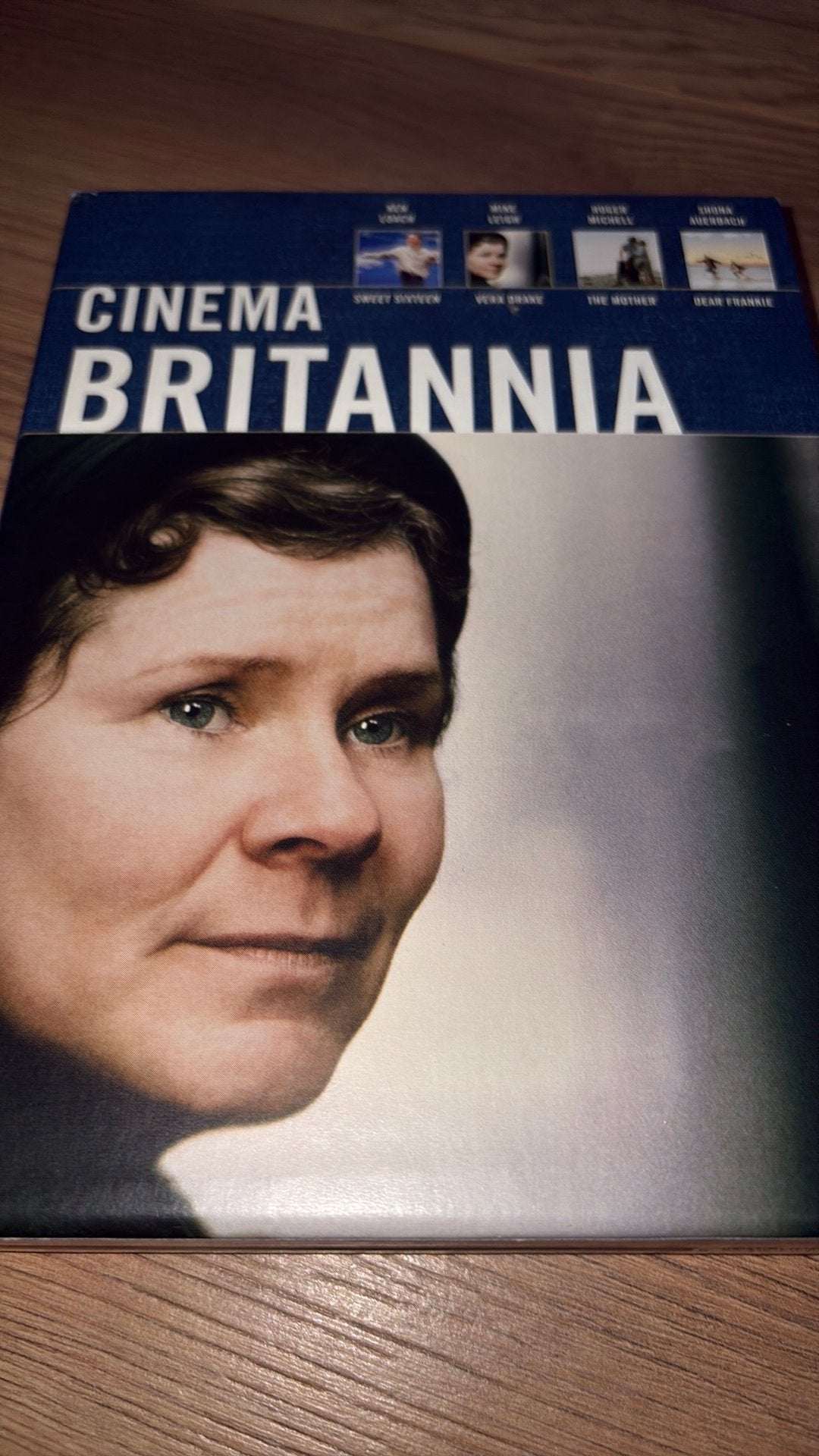 Great Britannia dvd box met 4 films. Ken Loach en Mike Leigh, Vanaf 16 jaar, Ophalen of Verzenden, Zo goed als nieuw, Overige gebieden