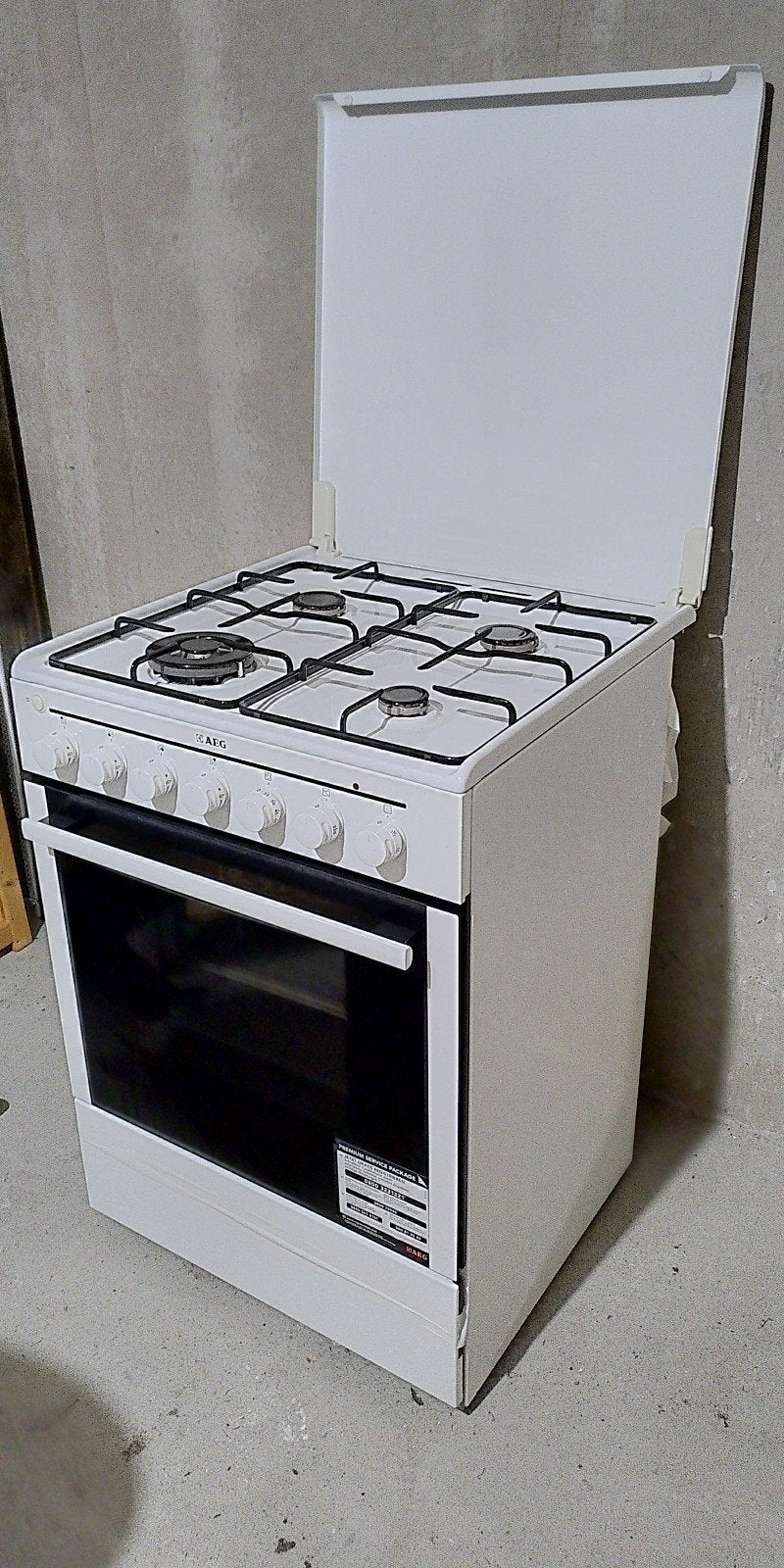 AEG gasfornuis met elektrische oven., Ophalen, 4 kookzones, Gas, Vrijstaand