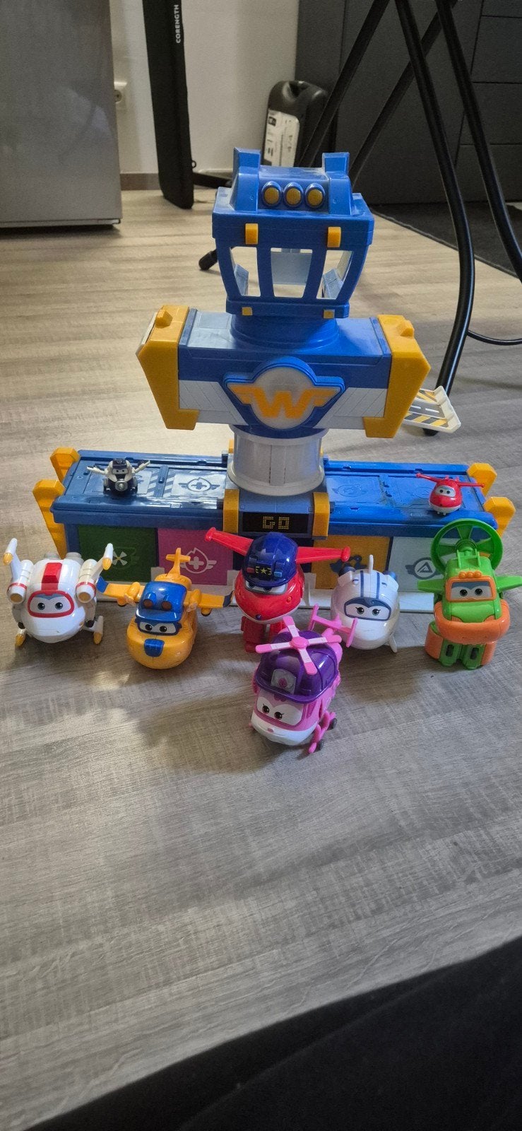 superwings vliegveld Inclusief accessoires, Ophalen