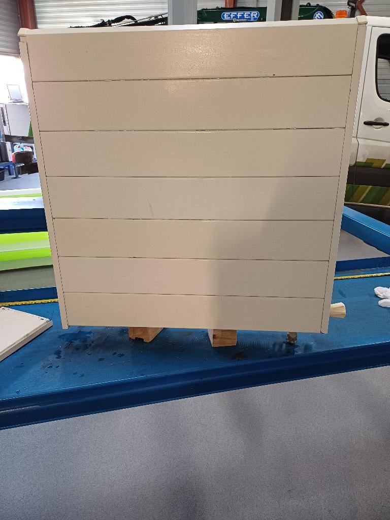 2 convector radiators  design, Doe-het-zelf en Verbouw, Verwarming en Radiatoren, Ophalen, 30 tot 80 cm, Radiator, Zo goed als nieuw