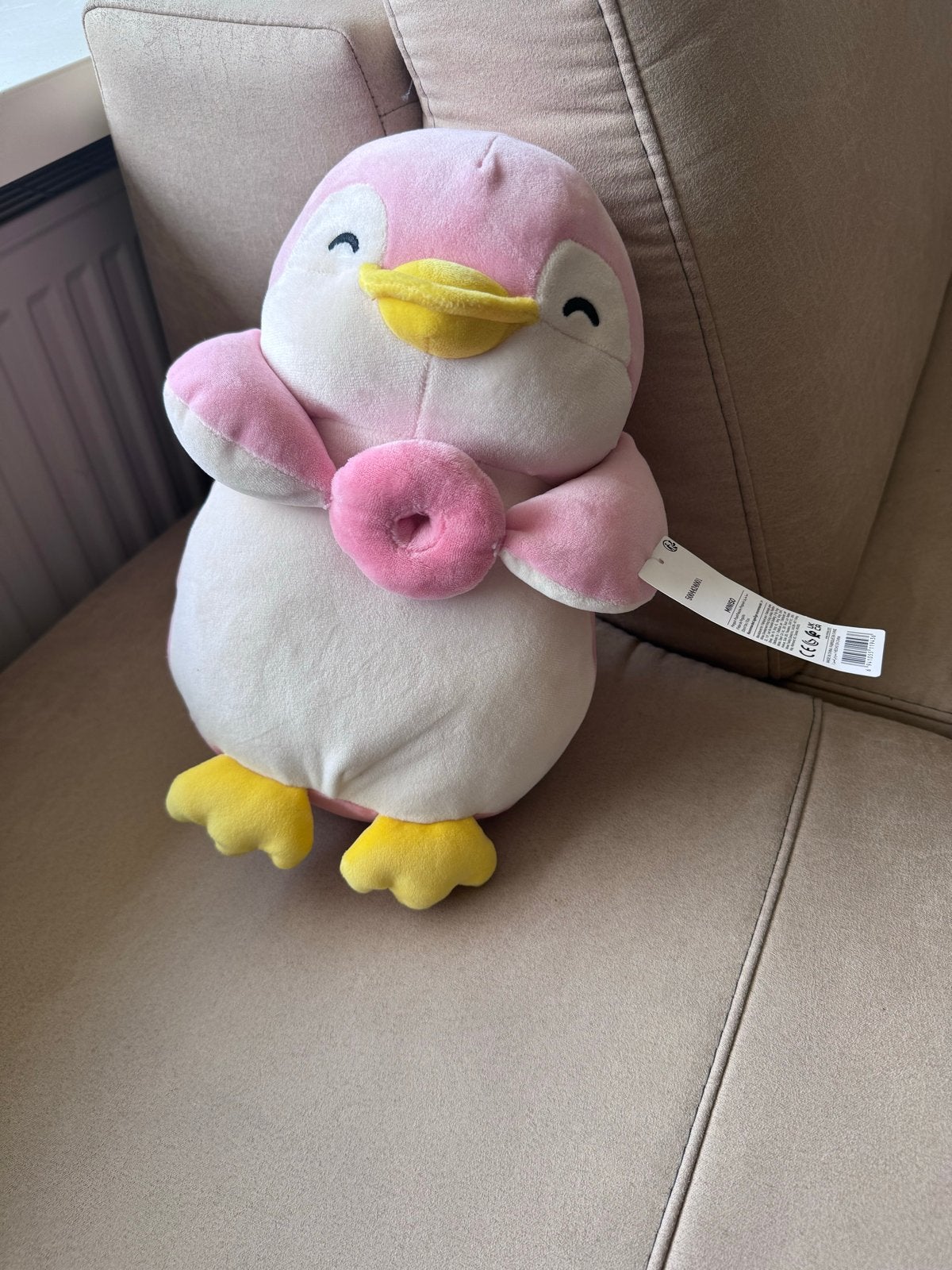 Roze Pinguïn Knuffel met Donut - Nieuw, Kinderen en Baby's, Speelgoed | Knuffels en Pluche, Pinguïn, Nieuw, Ophalen of Verzenden