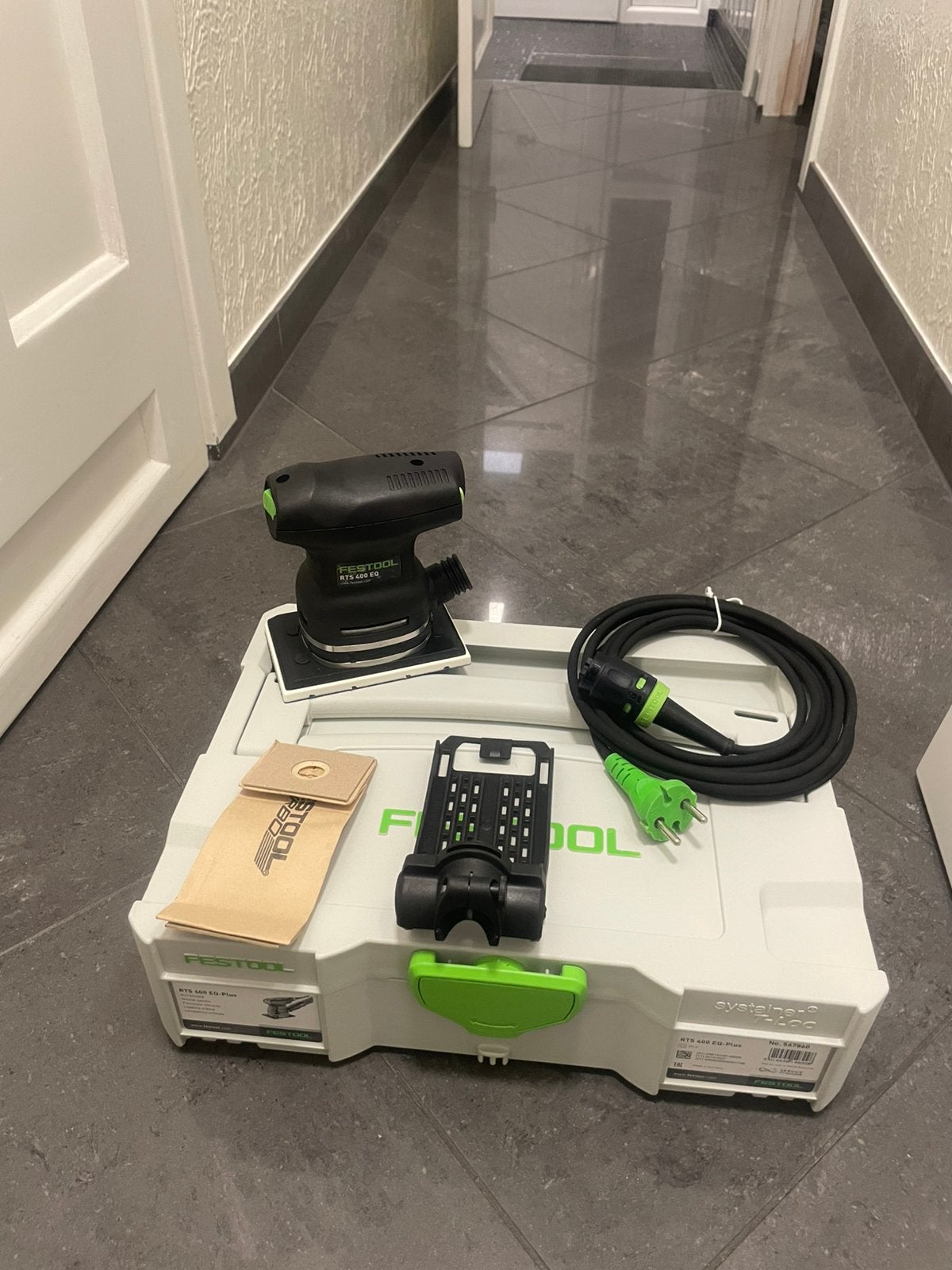 Festool RTS 400 EQ vlakschuurmachine., Ophalen of Verzenden, Zo goed als nieuw, Minder dan 600 watt, Vlakschuurmachine