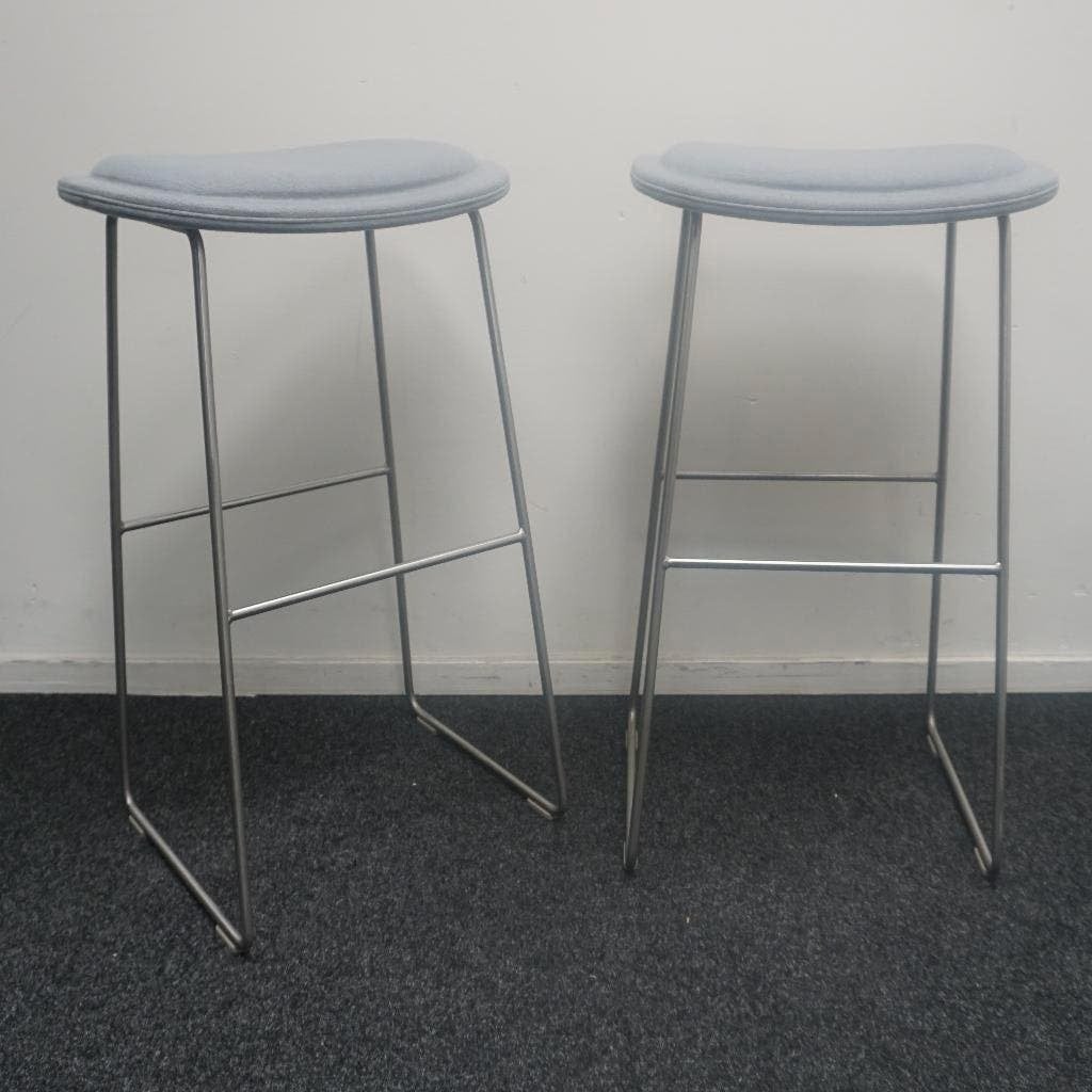 Cappellini Hi Pad Stool | Barkruk | Lichtgrijs | ZH 79 cm